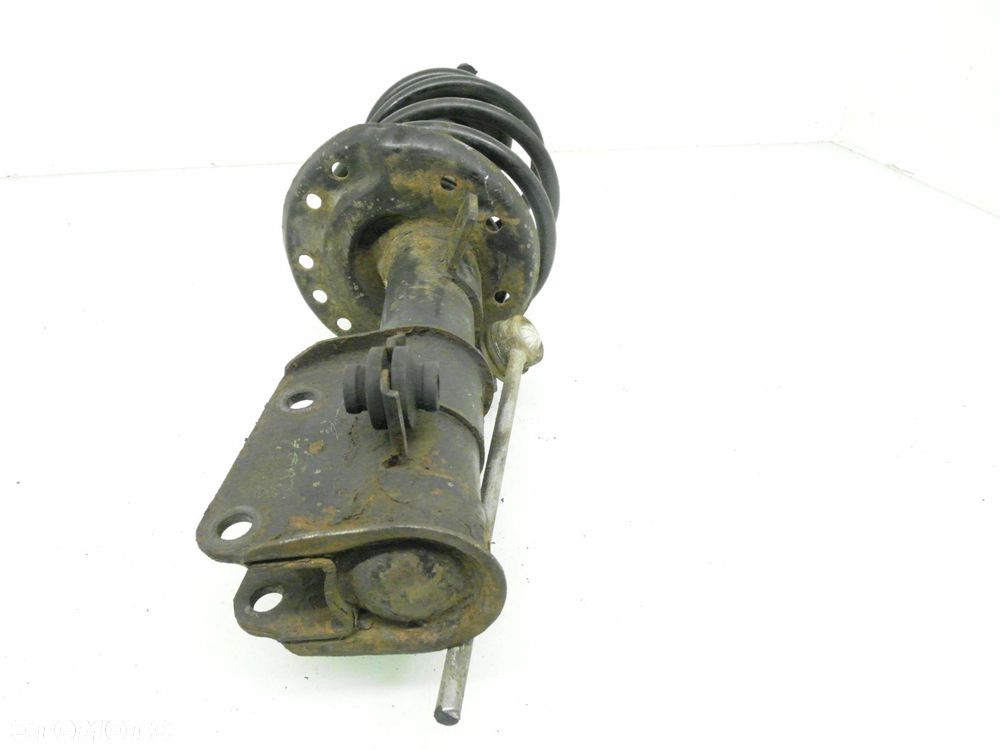 MCPERSON PRAWY PRZEDNI FIAT BRAVO II 1.9 D Multijet - 2