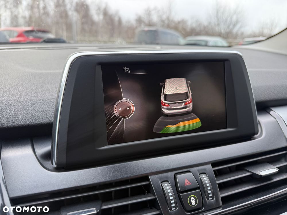 BMW Seria 2 216i Advantage - 18