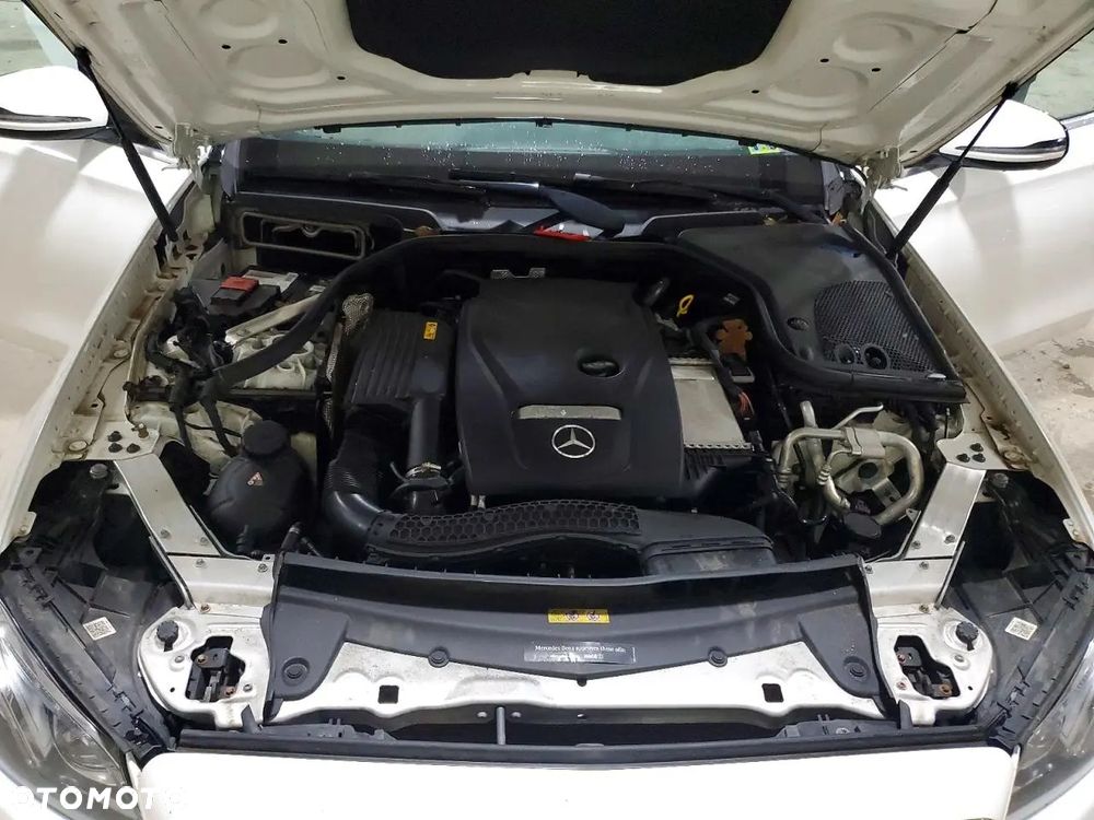 Mercedes-Benz Klasa E 300 9G-TRONIC Exclusive - 10