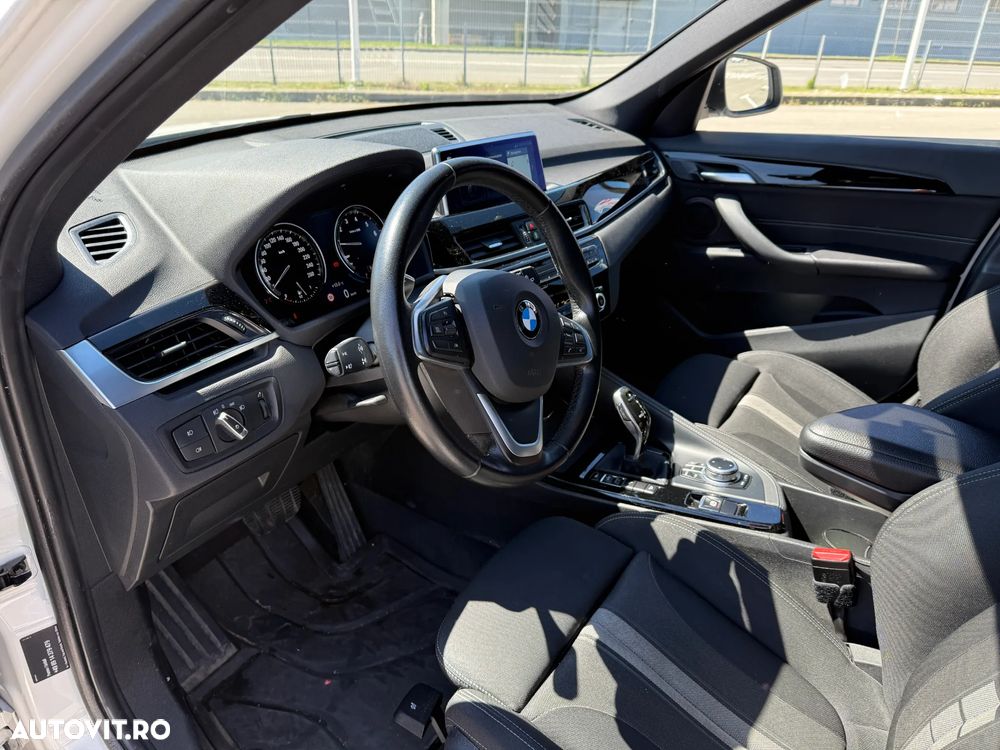 BMW X1 xDrive20i Aut. - 11