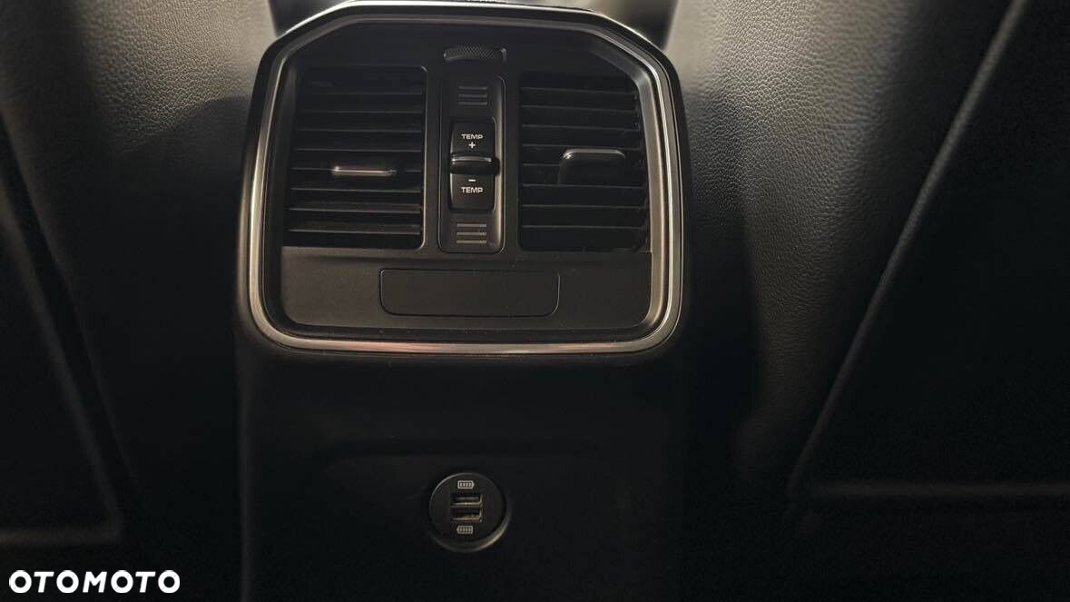 Porsche Macan Standard - 16