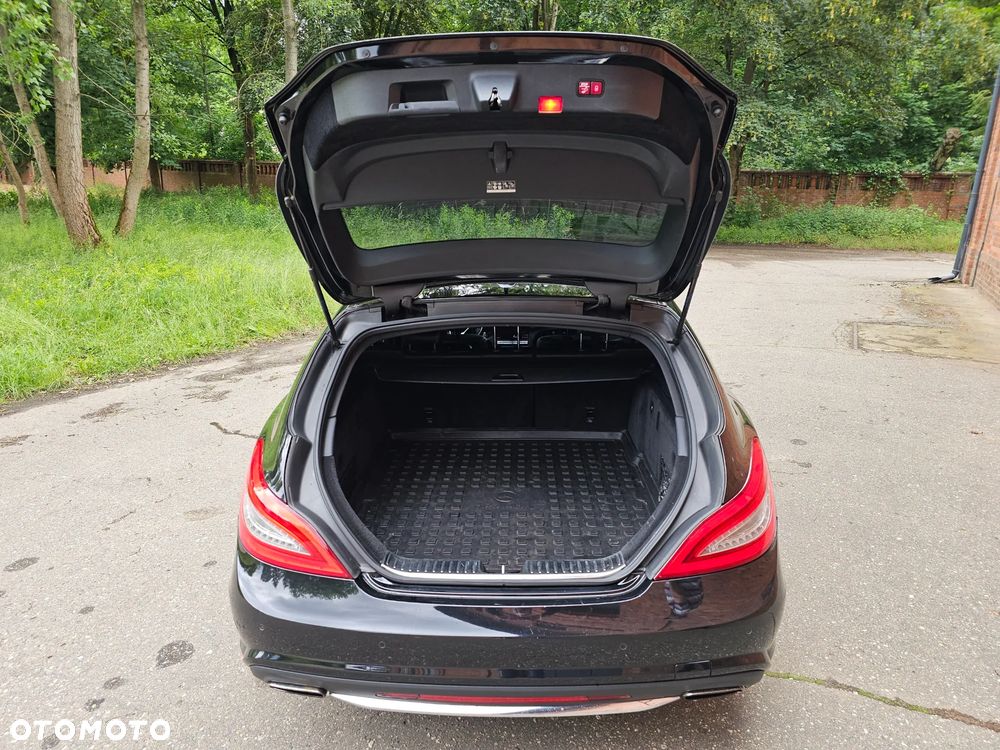 Mercedes-Benz CLS 350 CDI 4-Matic BlueEff - 9