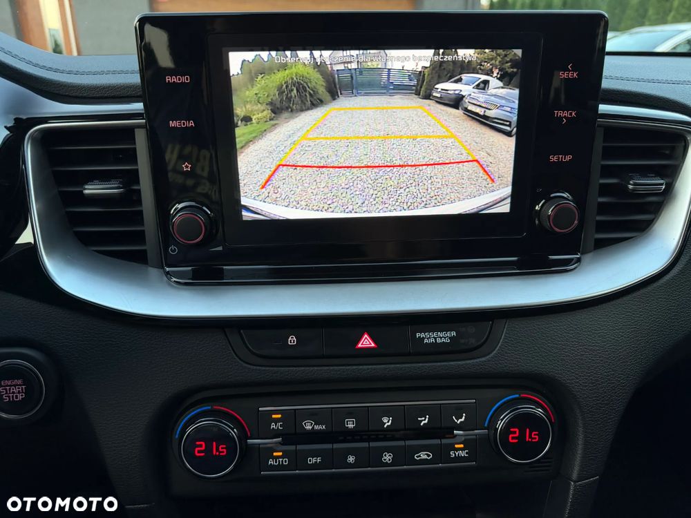 Kia Ceed 1.6 CRDi mHEV L - 12