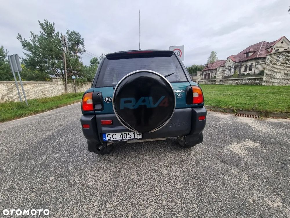 Toyota RAV4 2.0 Special - 13
