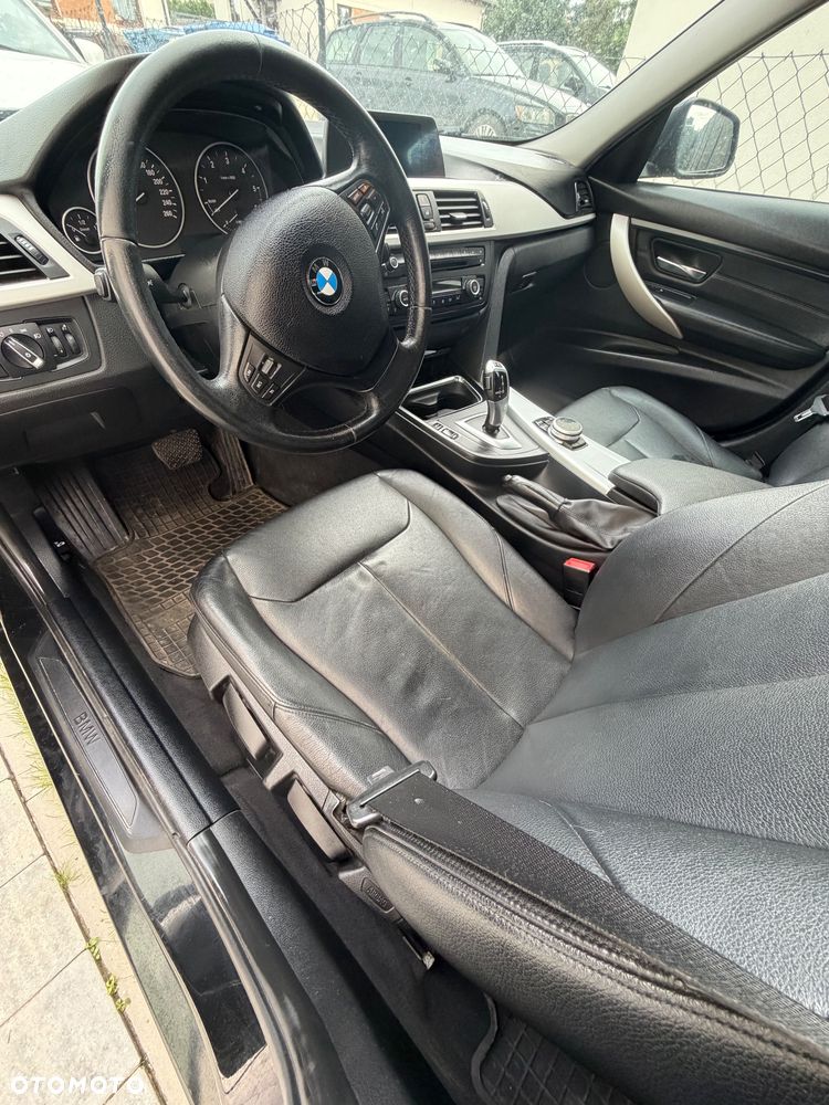 BMW Seria 3 320d Eff.Dynamics Advantage - 11