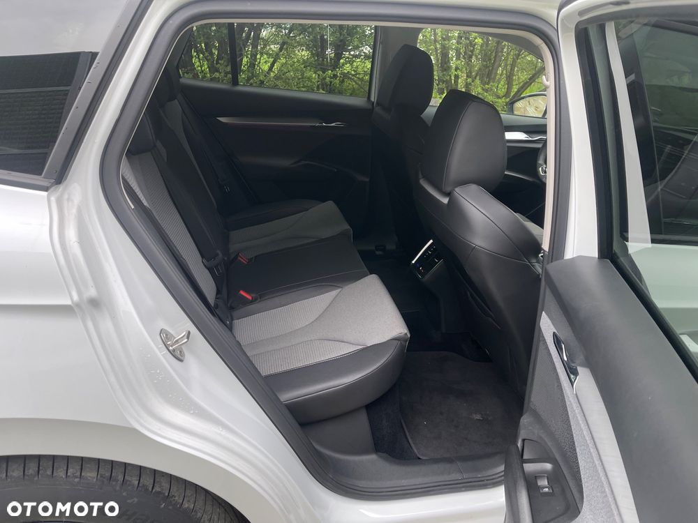 Skoda Enyaq iV 60 - 9