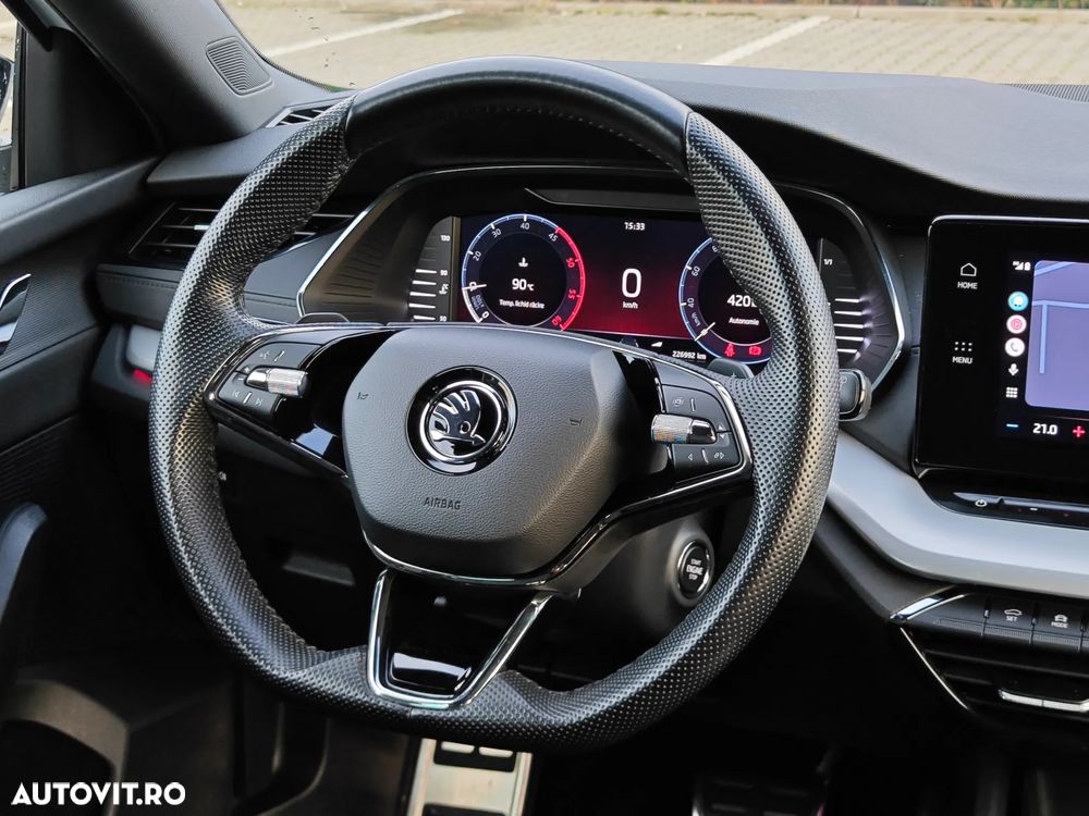 Skoda Octavia 2.0 TDI DSG Sportline - 12