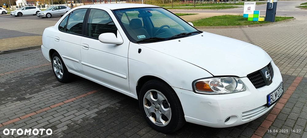Nissan Sentra - 3