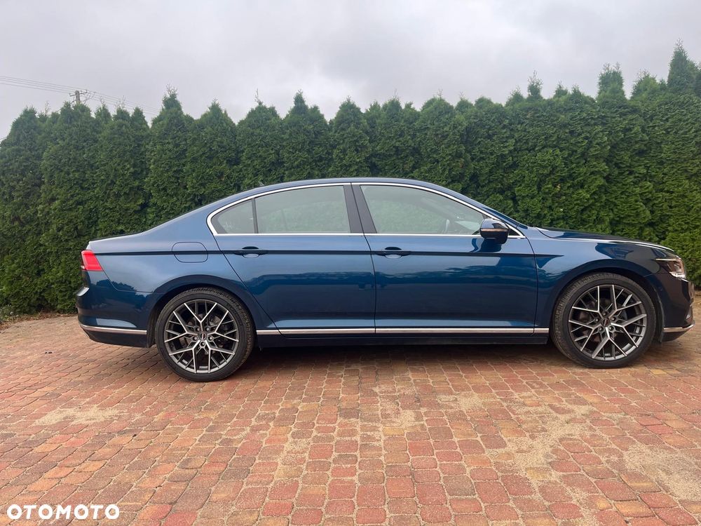 Volkswagen Passat - 3