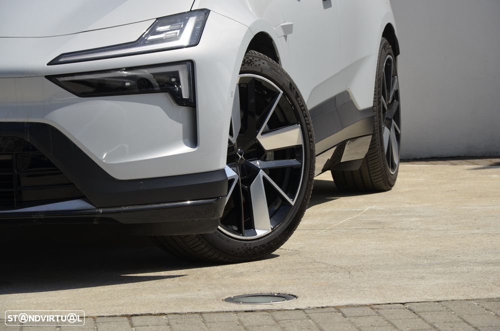Polestar 4 Long Range 100 kWh Single Motor Prime - 40
