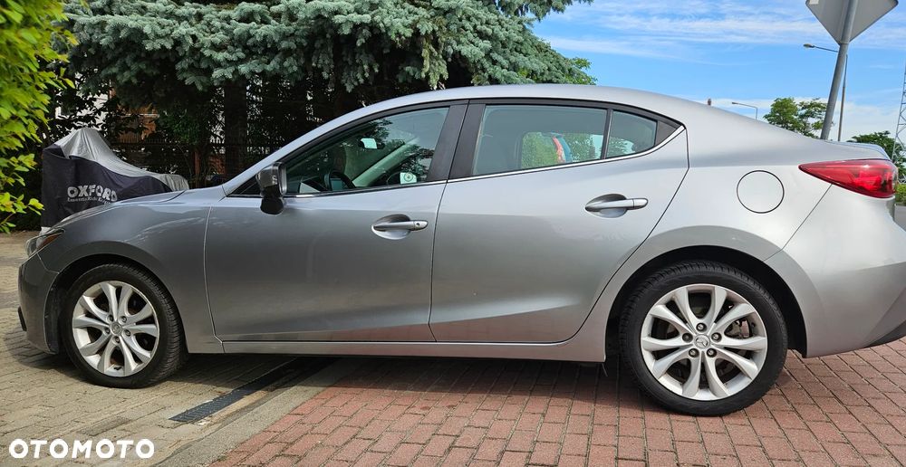 Mazda 3 - 8