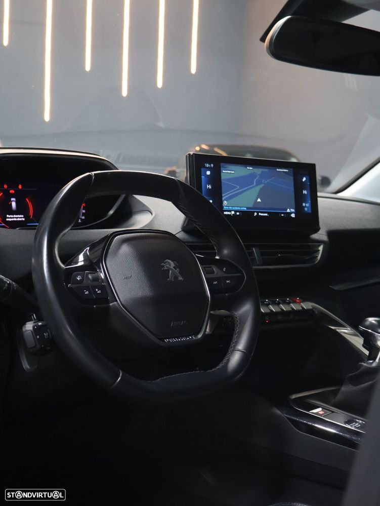 Peugeot 5008 1.5 BlueHDi Allure - 21