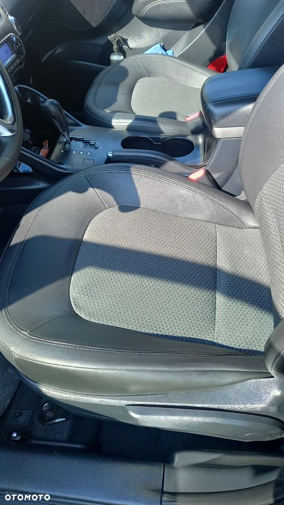 Hyundai ix35 2.0 2WD Automatik Style - 8