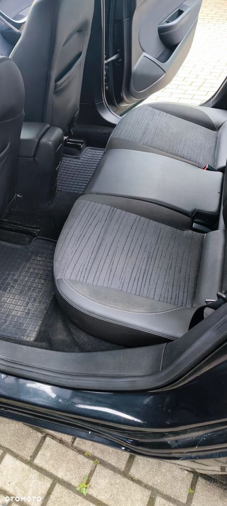 Opel Astra 1.4 Turbo Sport - 4