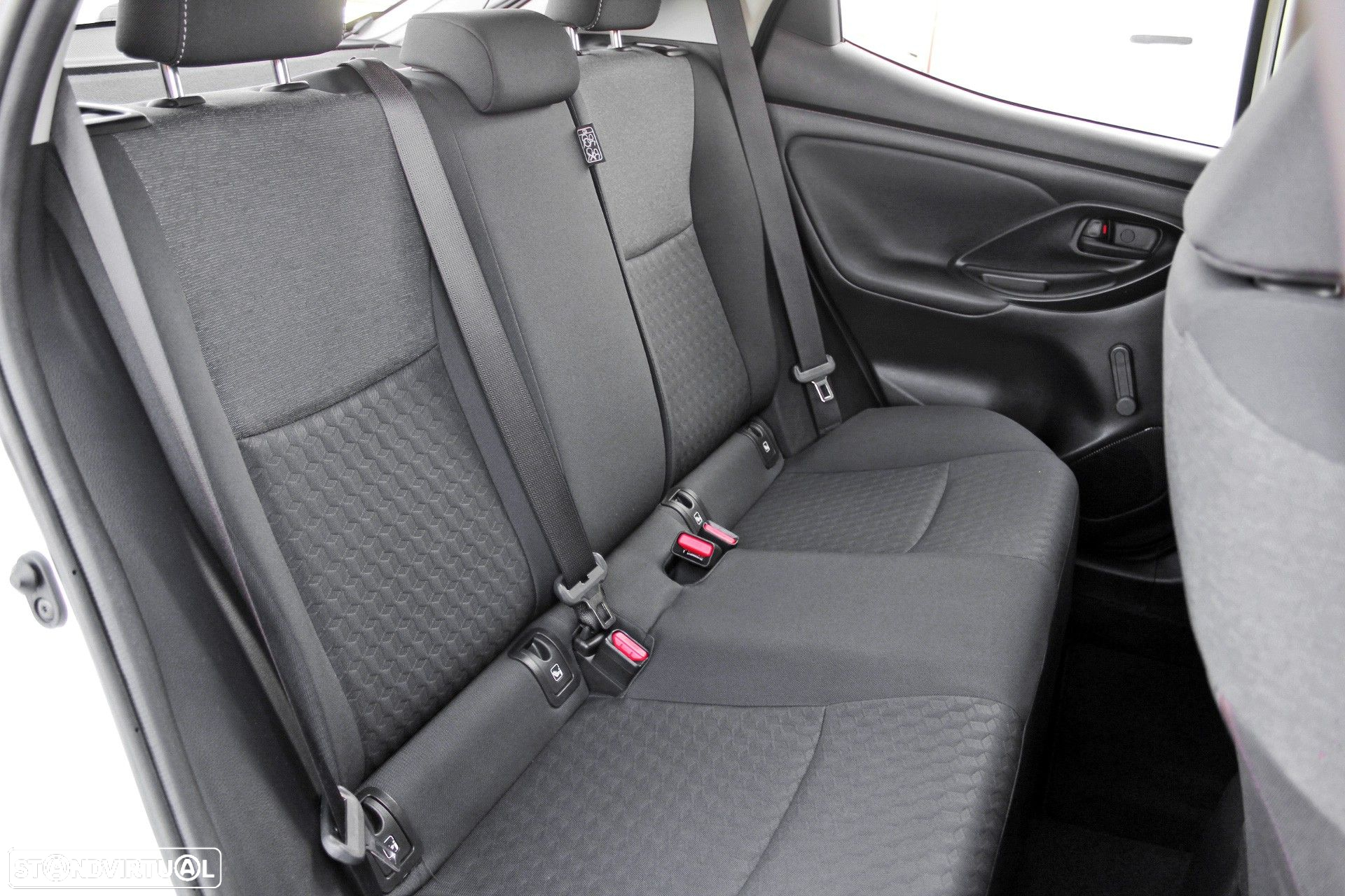 Toyota Yaris 1.0 VVT-i Comfort - 16