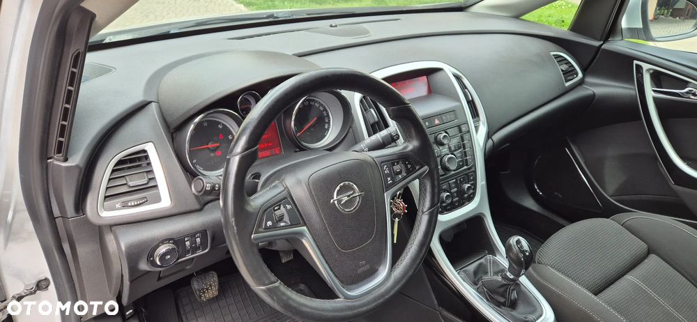 Opel Astra 1.7 CDTI - 14