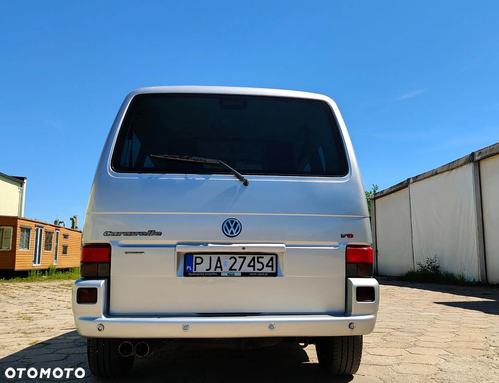 Volkswagen Caravelle - 6