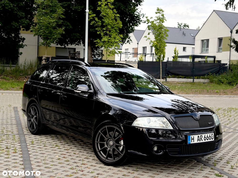 Skoda Octavia 2.0 TDI CR DPF RS - 1