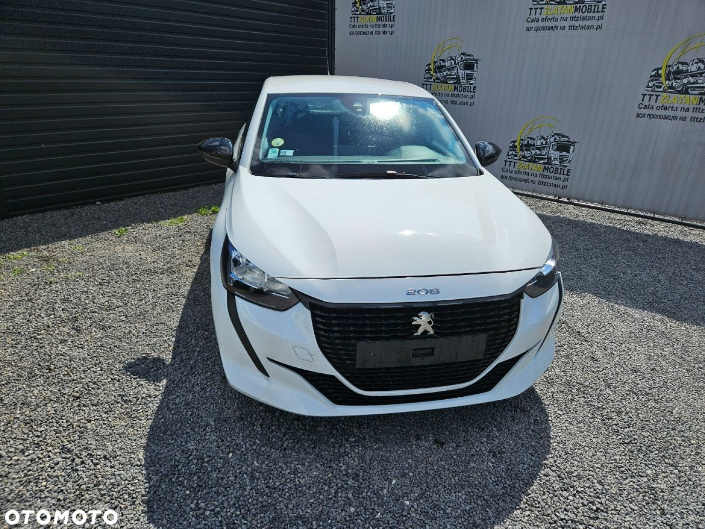 Peugeot 208 - 9