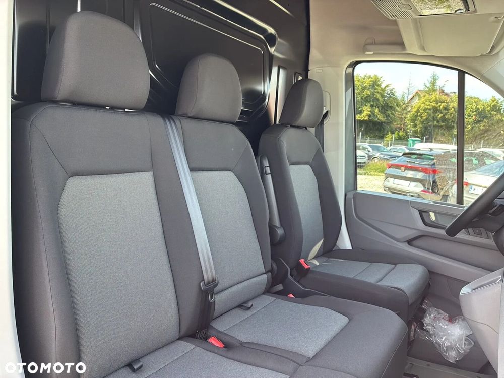 Volkswagen Crafter 35 Furgon AUTOMAT/L4H3, 2,0 TDI 177 KM, rozstaw osi: 4490 mm - 16