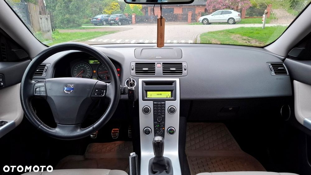 Volvo S40 2.0 Summum Euro5 - 7