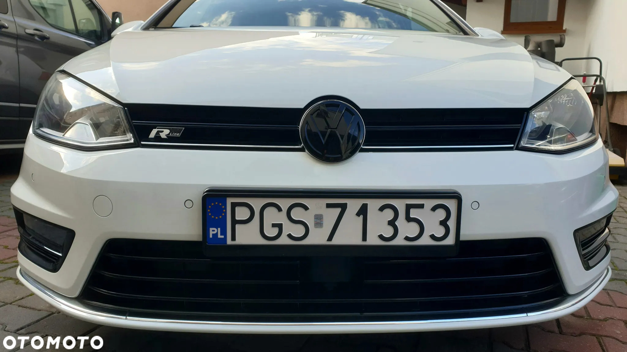 Volkswagen Golf - 9