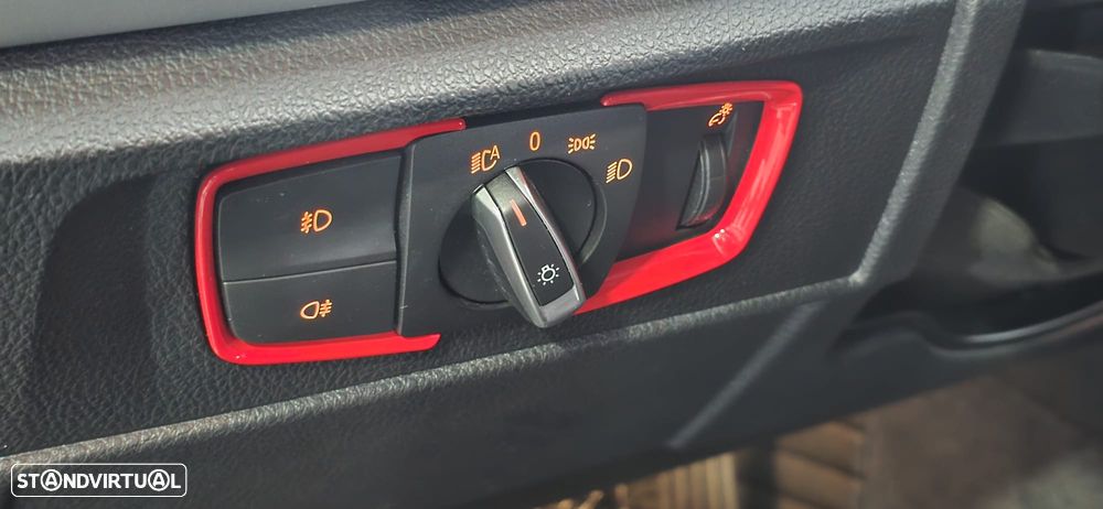 BMW 118 d Pack M - 37