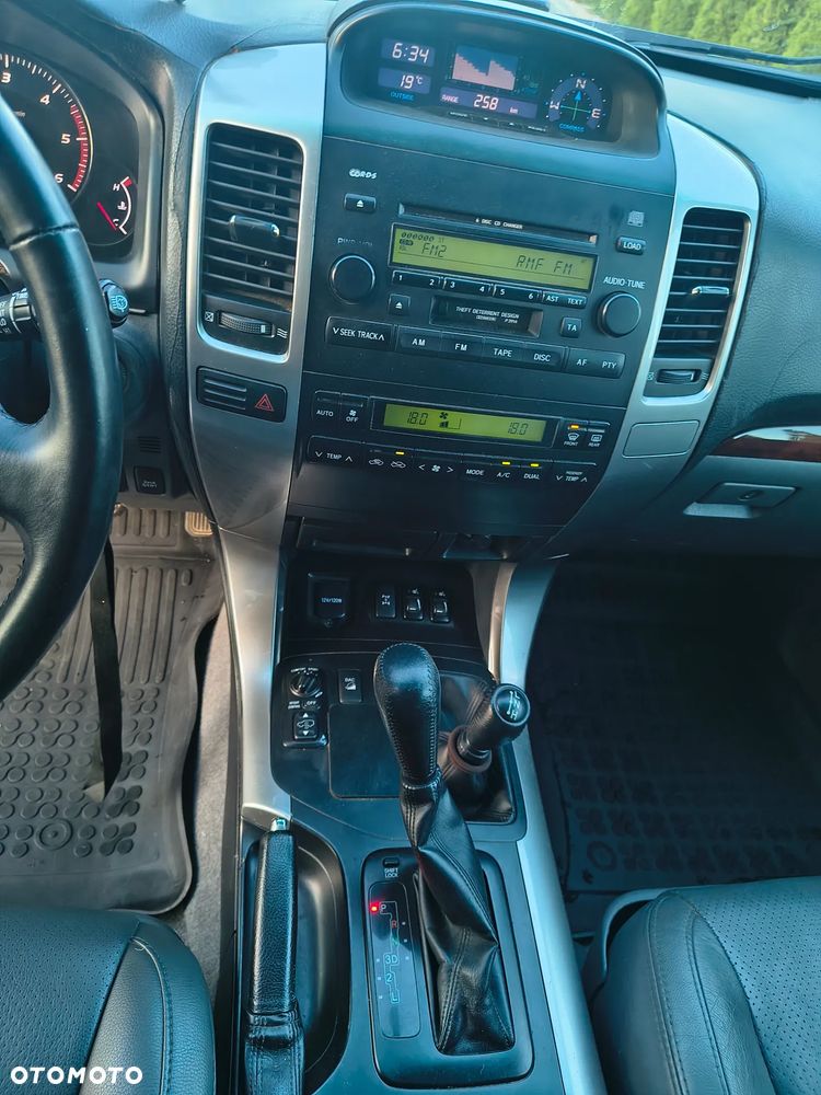 Toyota Land Cruiser 3.0 D Luna - 24