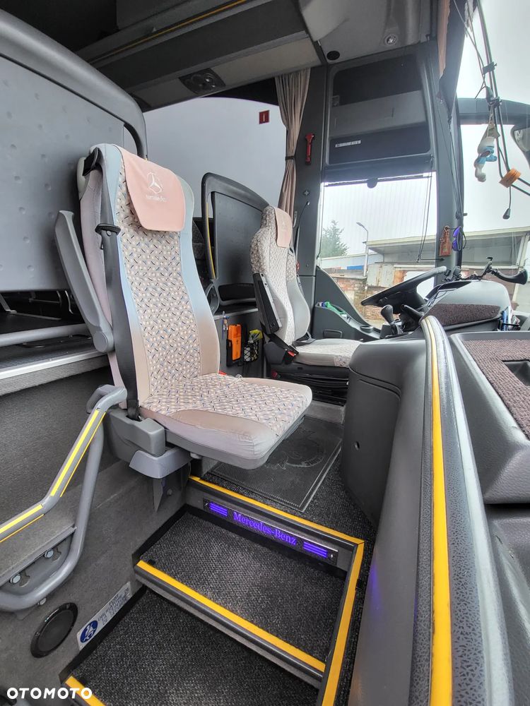 Mercedes-Benz TOURISMO - 7