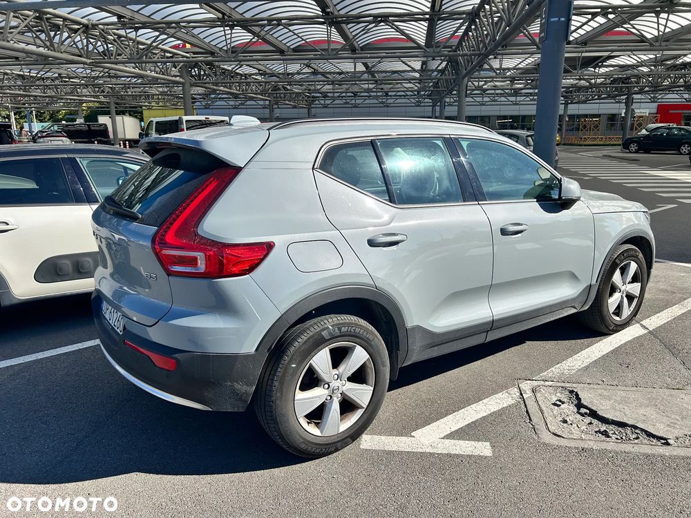Volvo Xc40 2023 photo 2