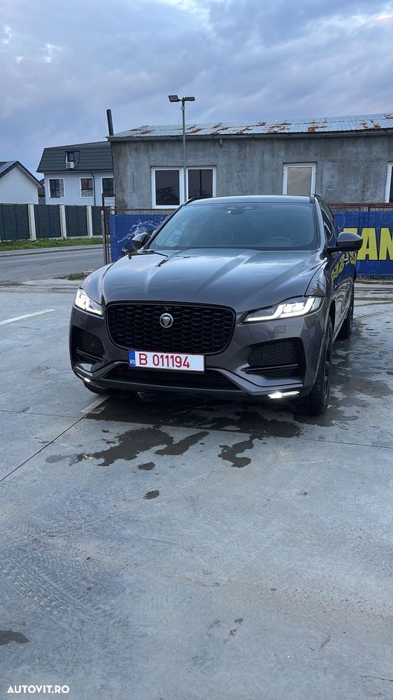 Jaguar F-Pace D200 AWD SE - 8