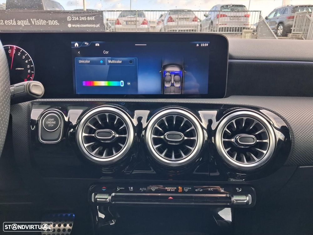 Mercedes-Benz A 250 - 21