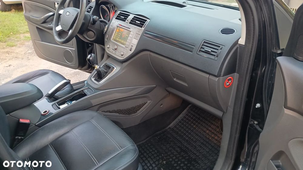 Ford Kuga 2.0 TDCi Titanium - 9