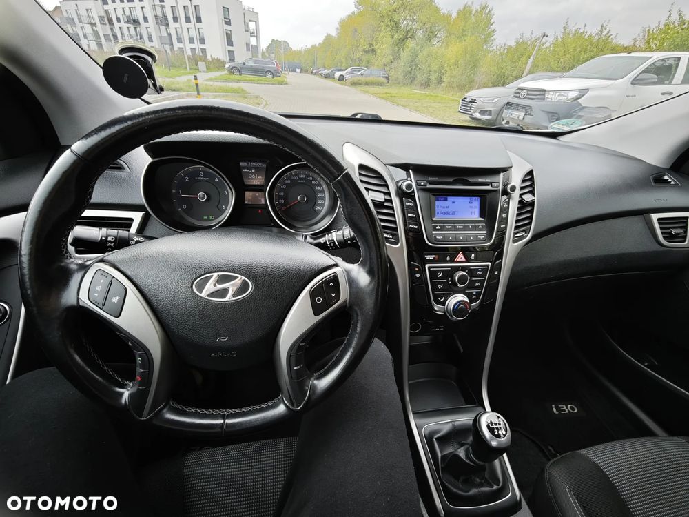 Hyundai i30 1.6 CRDi Comfort - 14