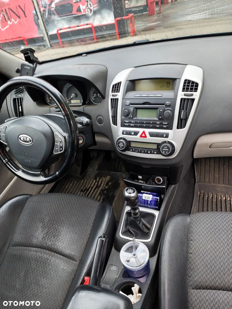 Kia Ceed 1.6 CRDi EX - 5