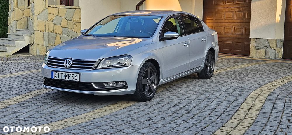 Volkswagen Passat 2.0 TDI Comfortline - 9