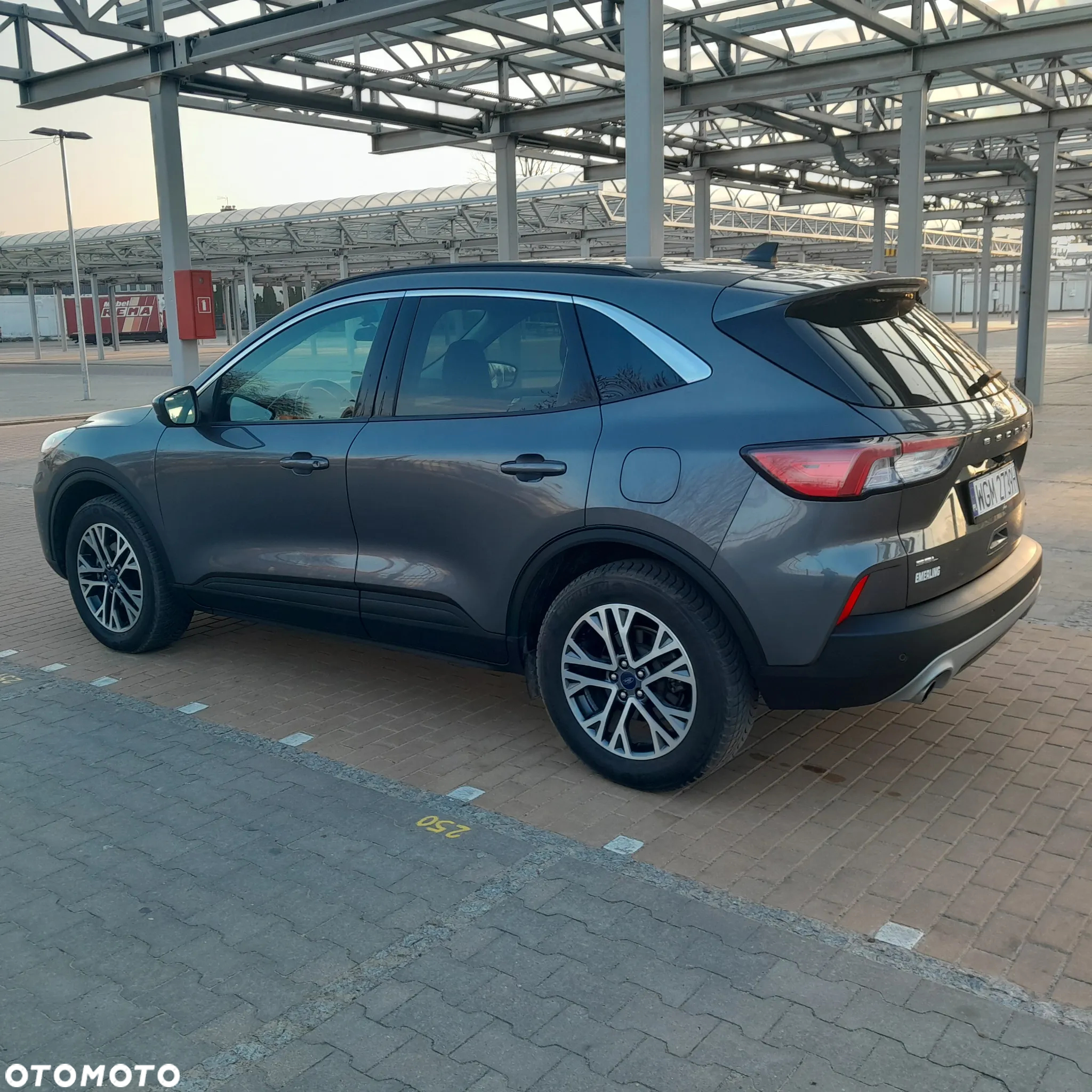 Ford Escape 1.5 EcoBoost AWD SE - 5