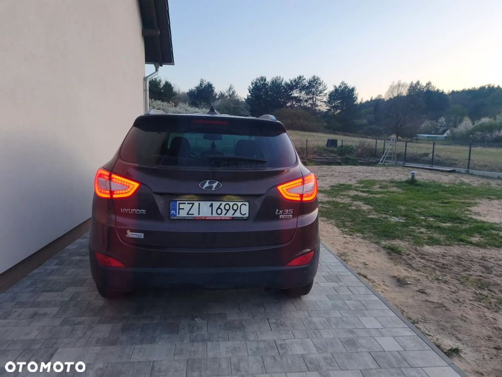 Hyundai ix35 1.7 CRDi 2WD Fifa World Cup Edition - 20