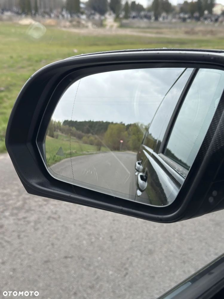 Mercedes-Benz Klasa V 300 d kompakt 4Matic 9G-TRONIC Style - 23