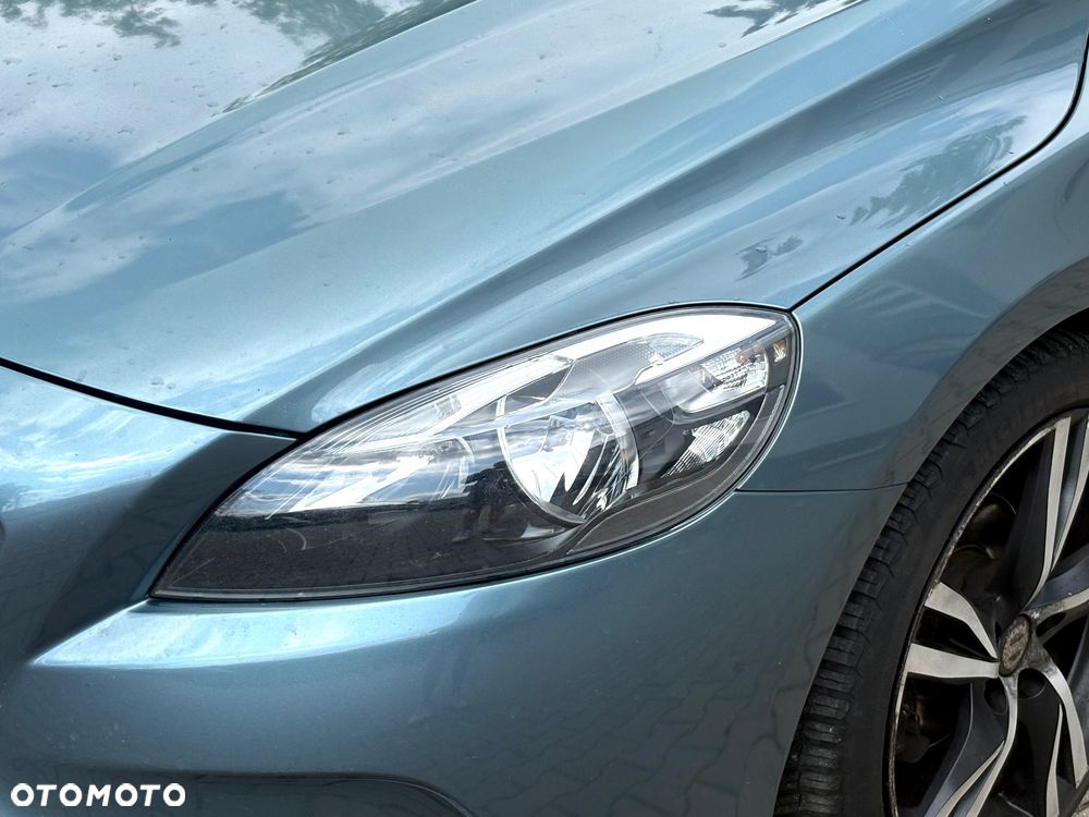 Volvo V40 D2 You - 10
