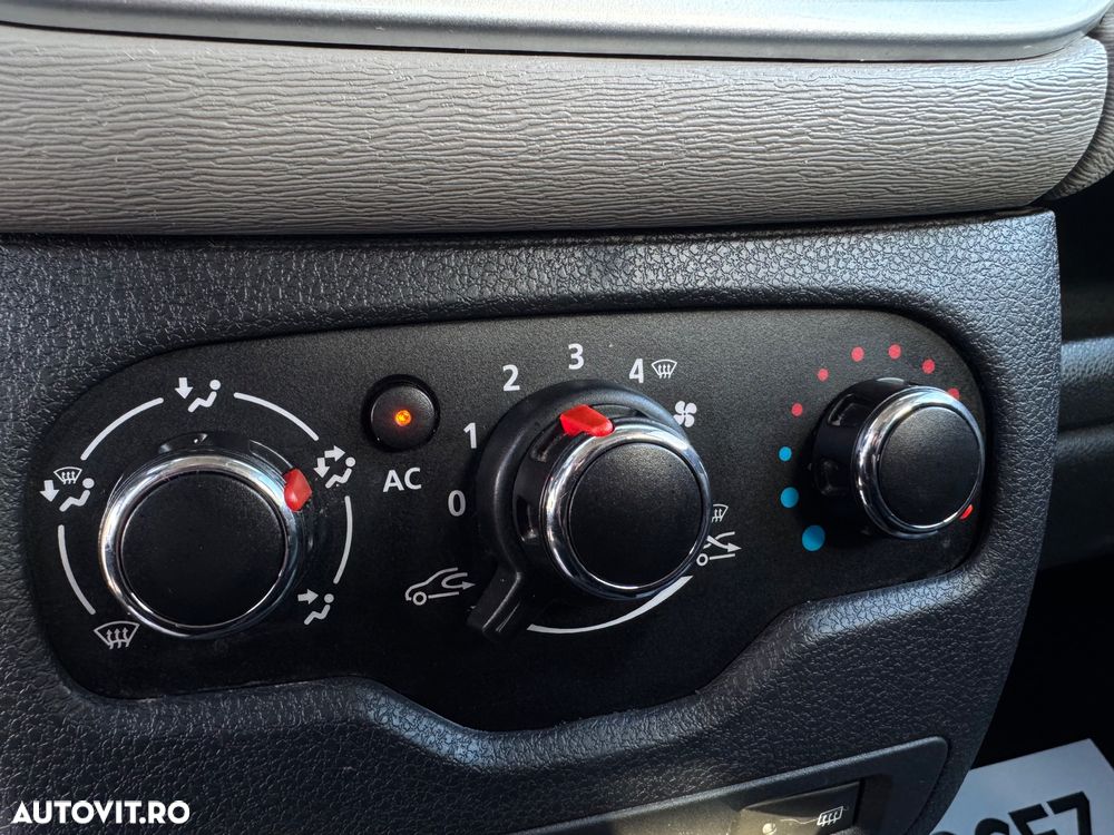 Dacia Dokker 1.5 Ambiance - 12