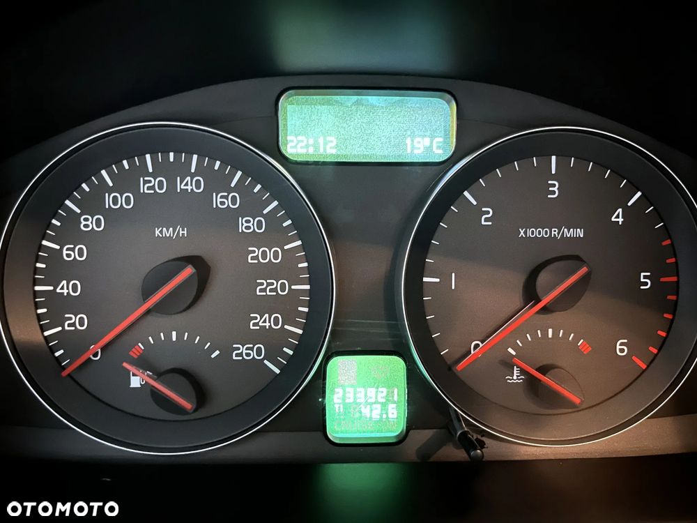 Volvo C30 1.6D - 11