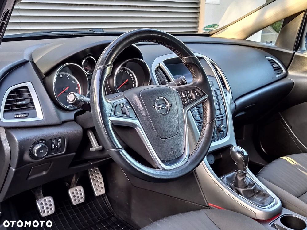 Opel Astra 1.4 Turbo Exklusiv - 15