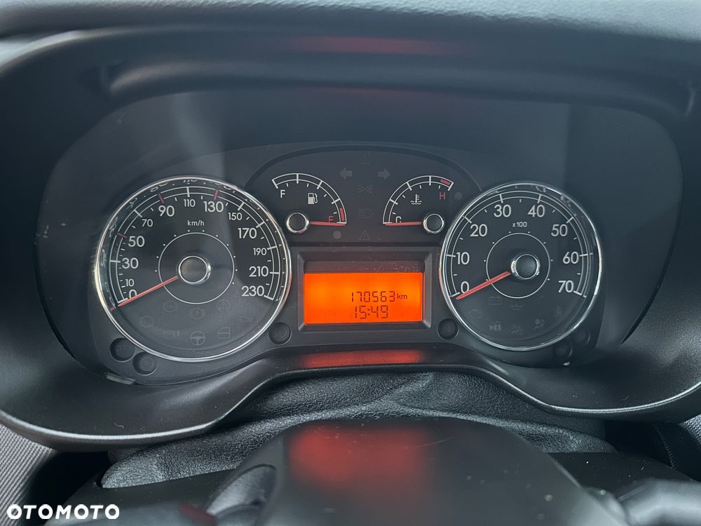 Fiat Grande Punto 1.4 T-Jet 16V Emotion - 25