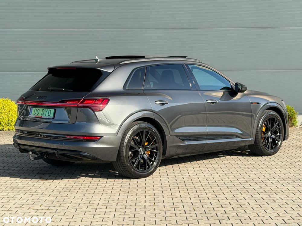 Audi e-tron 55 Quattro S Line - 10