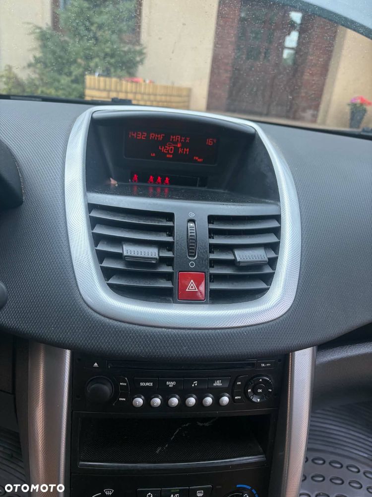 Peugeot 207 1.6 HDi - 2