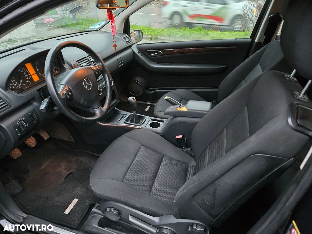 Mercedes-Benz A 180 CDI - 6
