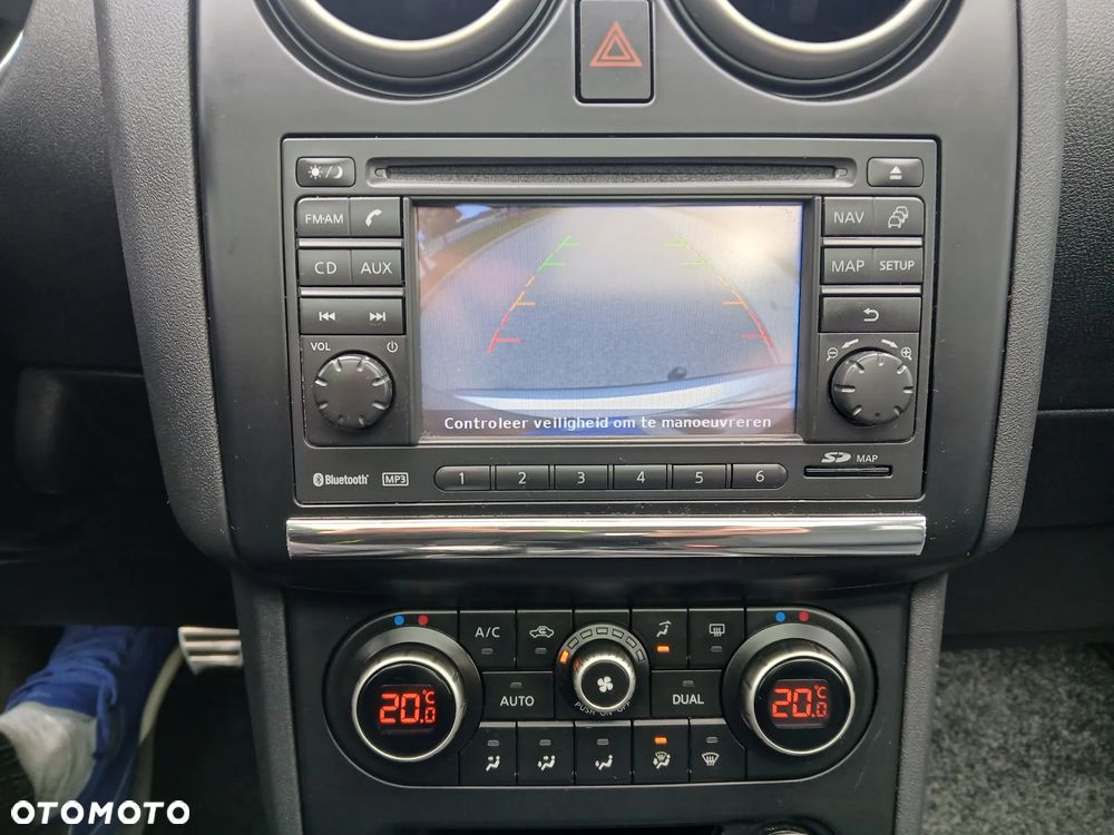 Nissan Qashqai 2.0 tekna - 15