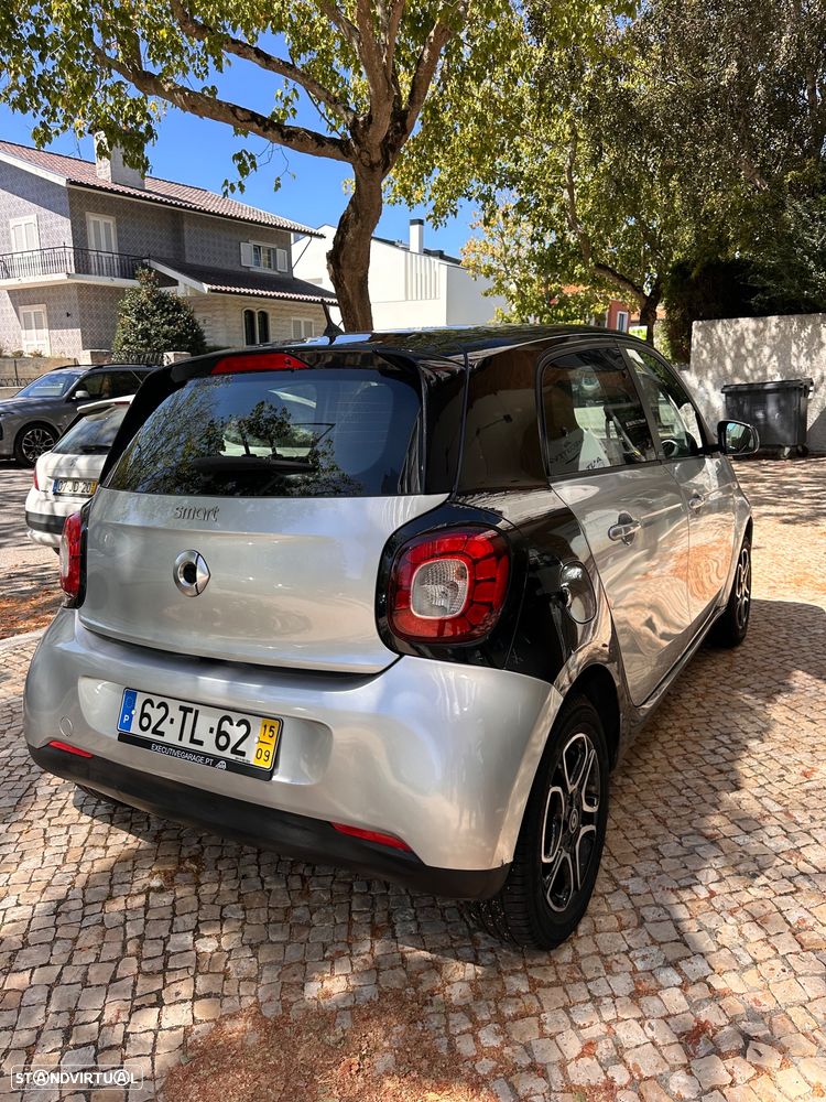 Smart Forfour 2015 photo 3