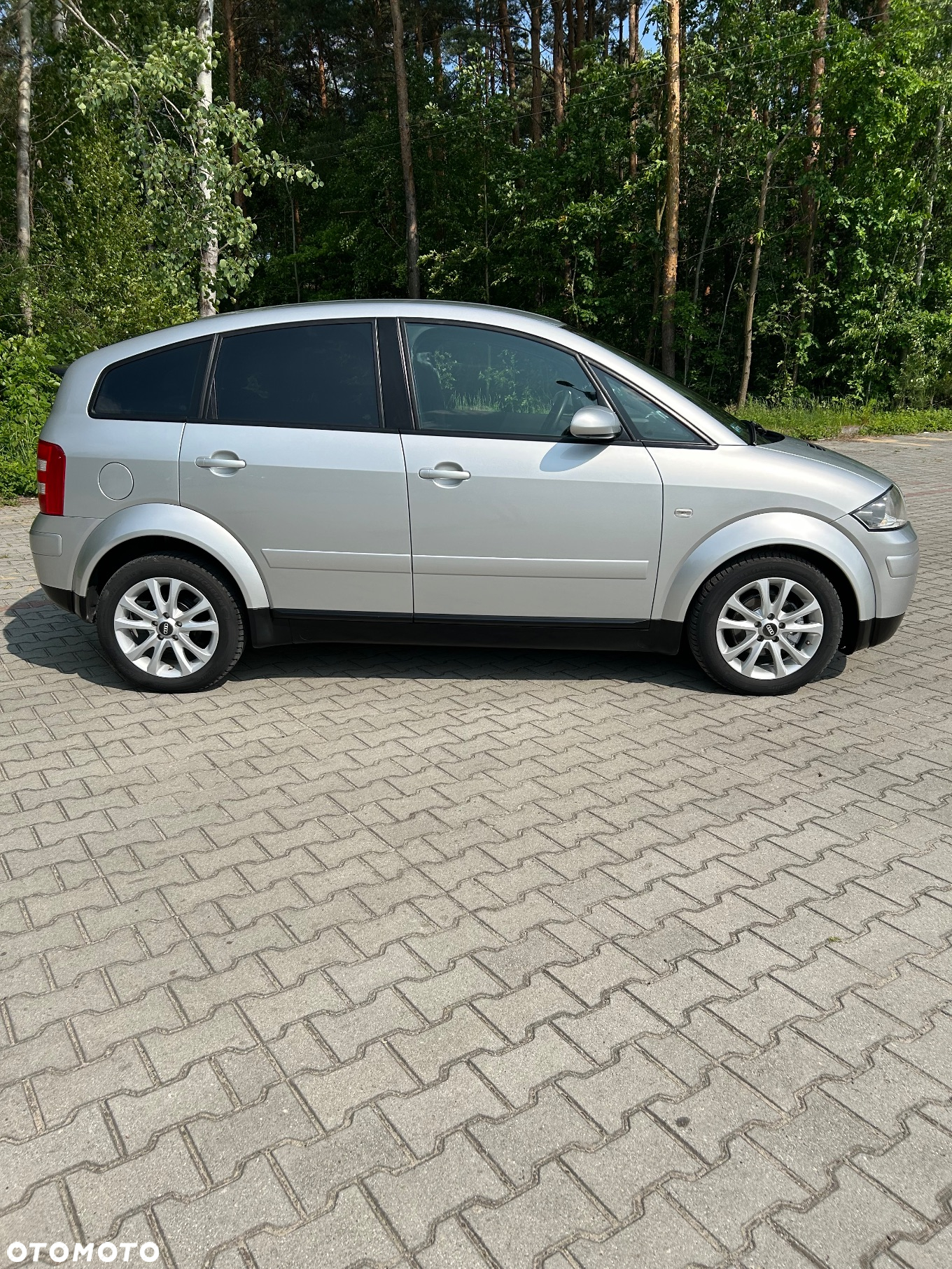 Audi A2 1.4 - 4